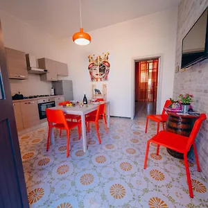  Hébergement de vacances Syracuseapartments Il Mare Di Ortigia